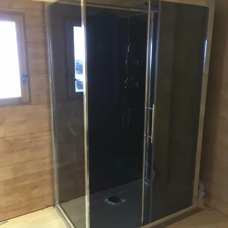 Maison d'hôtes La Roulotte D’heidi, Logement Insolite *